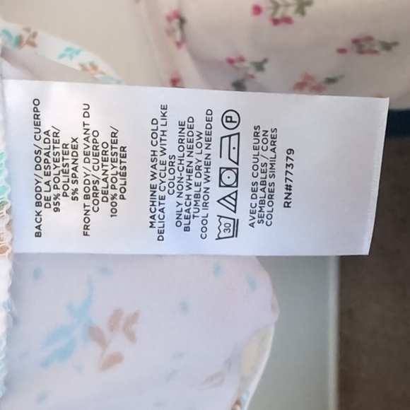 Ann Taylor Top - Picture 4 of 4